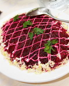 Сельдь под шубой с орехами