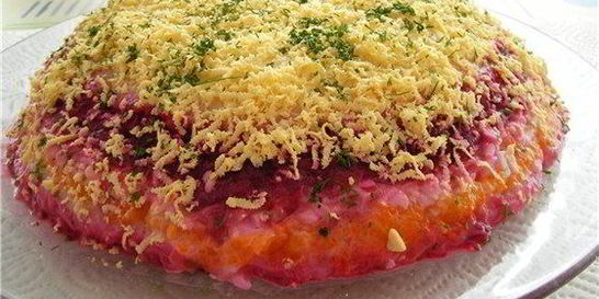 Сельдь под шубой с яйцами