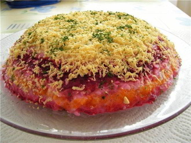 Рецепт сельди под шубой с яйцами