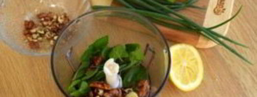 салат с черешней и сыром. Шаг 3