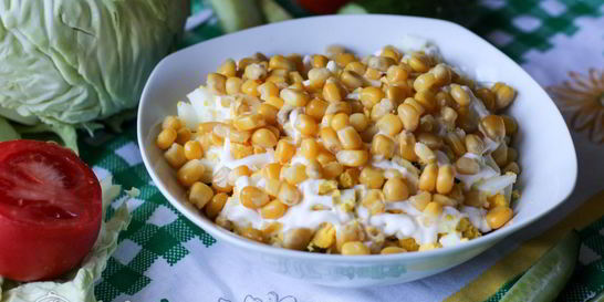 Салат с курицей и огурцом