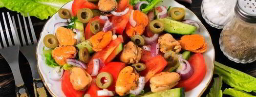 салат с мидиями в масле. Шаг 8