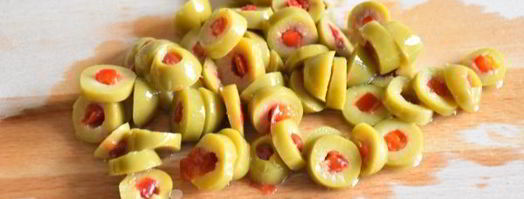 салат с морепродуктами и грибами. Шаг 4