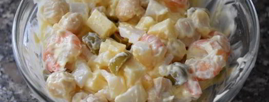 салат с морепродуктами и грибами. Шаг 8