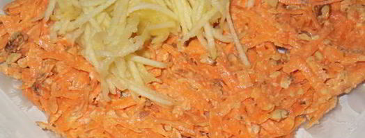 салат с омлетом, морковью, яблоком и сыром. Шаг 7