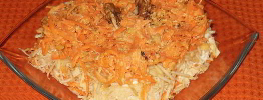 салат с омлетом, морковью, яблоком и сыром. Шаг 10