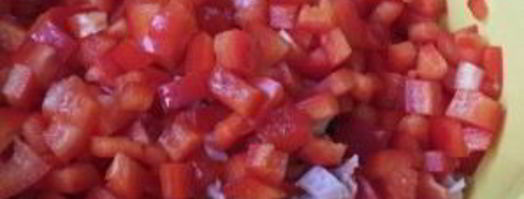 салат со стеблем сельдерея. Шаг 4