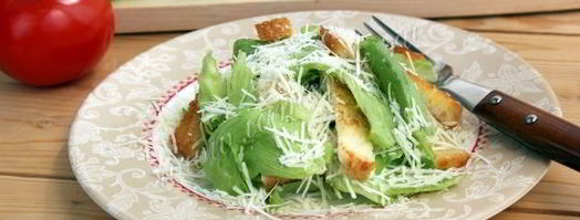 салат цезарь классический. Шаг 16