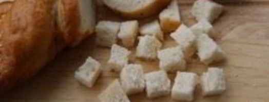 салат цезарь с морепродуктами. Шаг 3