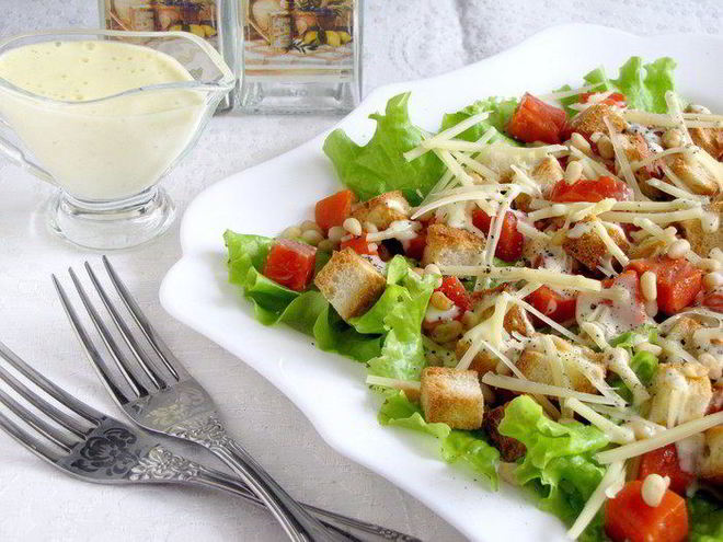 Рецепт салата цезарь с семгой по-сибирски