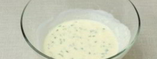 салат цезарь с ветчиной. Шаг 4