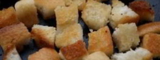 салат цезарь с ветчиной. Шаг 6