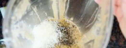 цезарь с курицей классический. Шаг 4