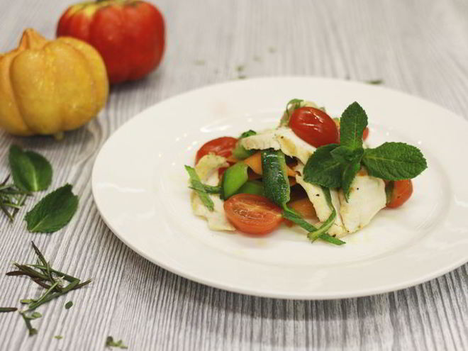 Рецепт теплого салата с курицей