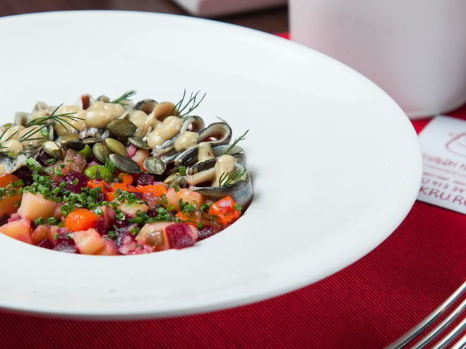 Рецепт винегрета с тыквой и килькой