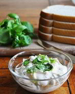 Майонез с чесноком