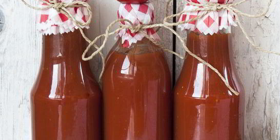 Ароматный кетчуп с яблоками