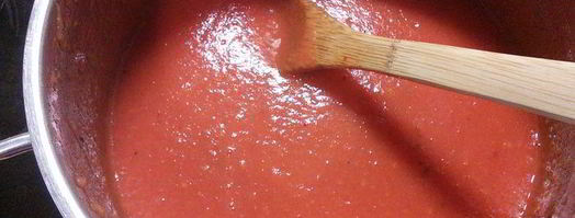 домашний томатно-яблочный кетчуп со свежими пряными травами. Шаг 6