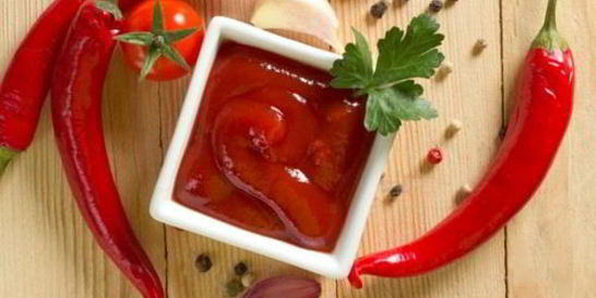 Томатный кетчуп с чили и пряностями