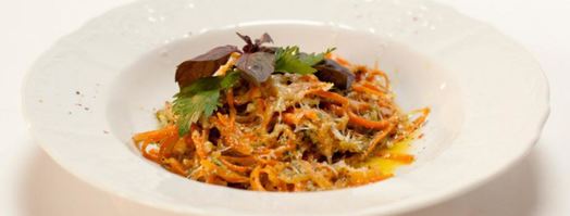 морковные спагетти с соусом песто. Шаг 5