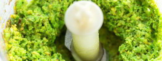 песто из зеленого горошка с мятой и фисташками. Шаг 6