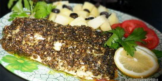 Рыба, запеченная под соусом Песто