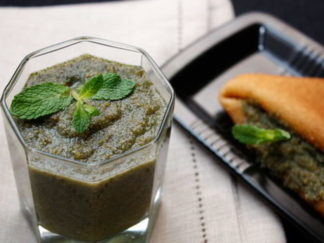 Рецепт сладкого мятного песто