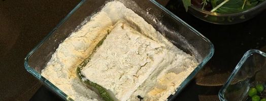 судак, запеченный с соусом песто и мини-овощами. Шаг 6