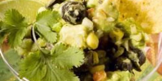 Мексиканская сальса с авокадо