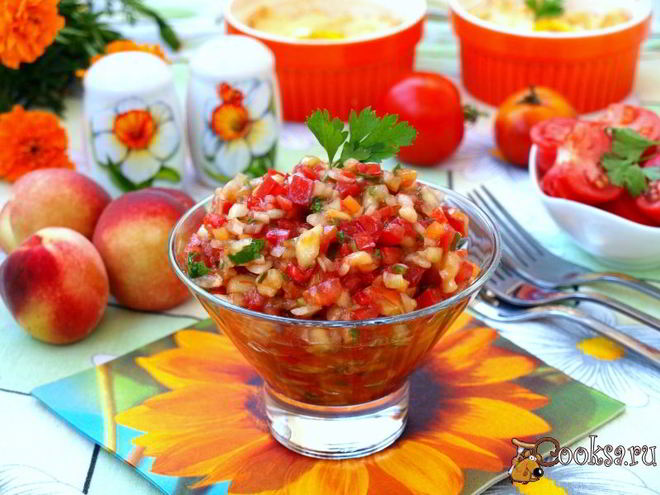 Рецепт овощной сальсы с персиками