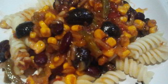 Паста Мексиканец с соусом сальса