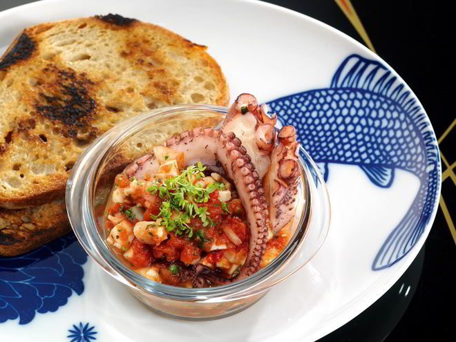 Рецепт сальсы с кальмарами и осьминогом