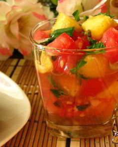 Сальса с персиками