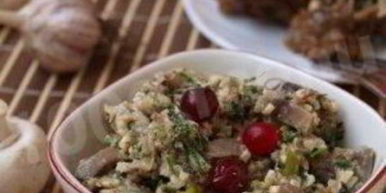 Грибной сациви