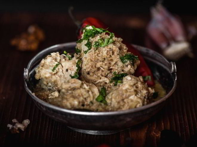 Рецепт сациви из курицы в ореховом соусе