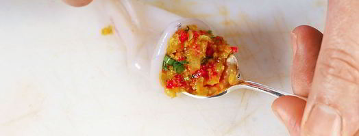 фаршированные кальмары на тартаре из томатов. Шаг 4