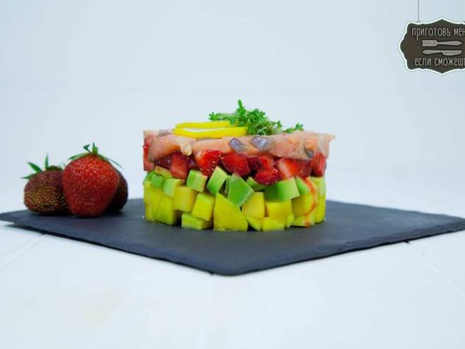 Рецепт летнего тартара с лососем