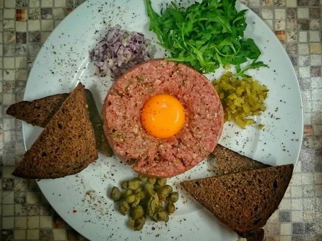 Рецепт тартара из говядины с каперсами