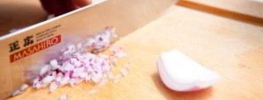 тартар из лосося с авокадо. Шаг 3