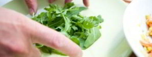 тартар из лосося с авокадо. Шаг 12