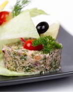 Тартар из сельди и авокадо