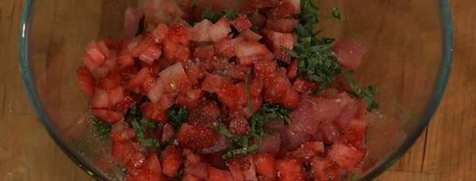 тартар из тунца со свежей клубникой. Шаг 6