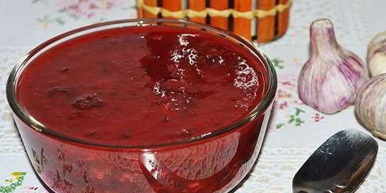 Соус Ткемали из красной сливы