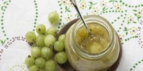 Соус Ткемали из крыжовника