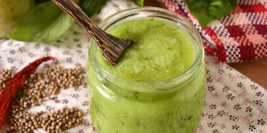 Соус Ткемали из зеленой сливы для шашлыка