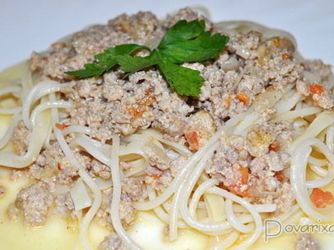 Рецепт сырного соуса с фаршем к пасте