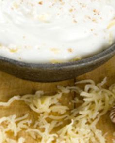 Сырный соус с зеленым луком