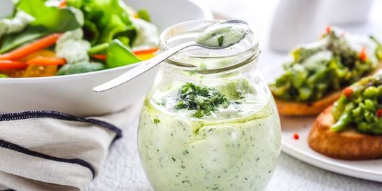 Сырный соус с зеленью