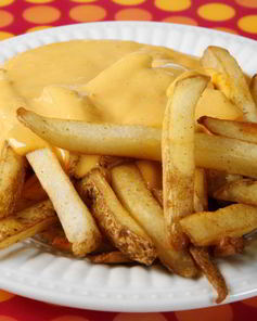 Томатный и сырный соус для картошки фри