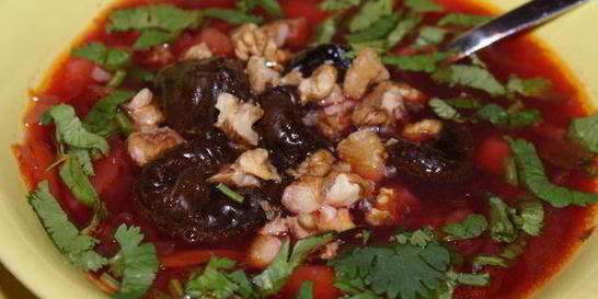 Борщ с черносливом